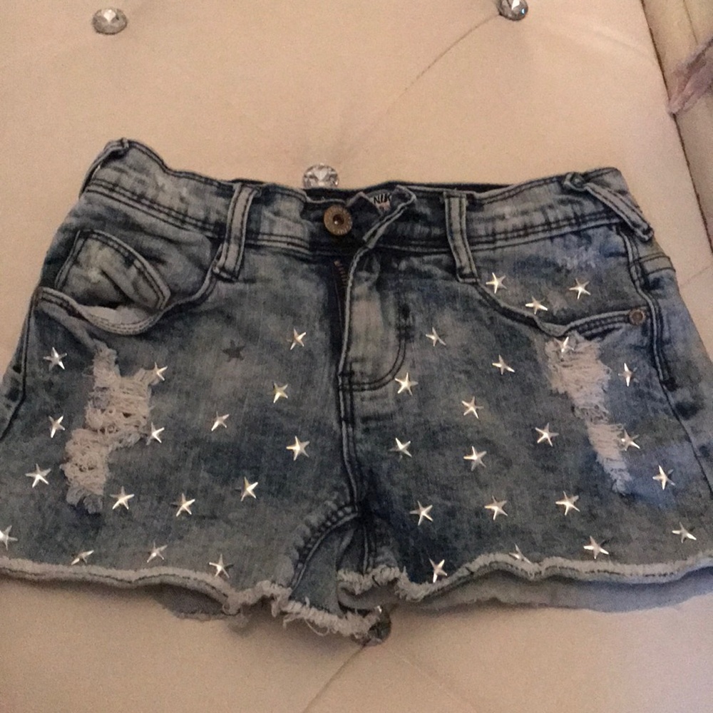 Girls jean short with stars